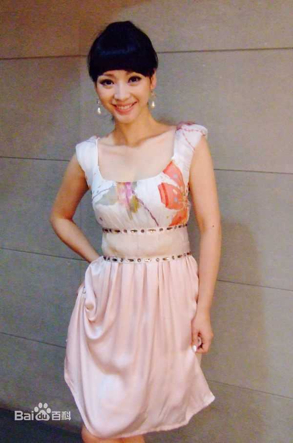 柳岩(Ada)幕后定妆照素颜照壁纸