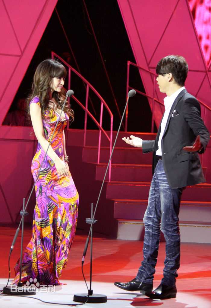 柳岩(Ada)的个人图册图片图集