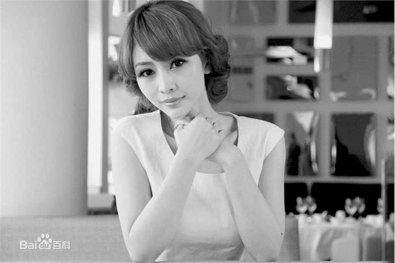 柳岩(Ada)的个人图册图片图集