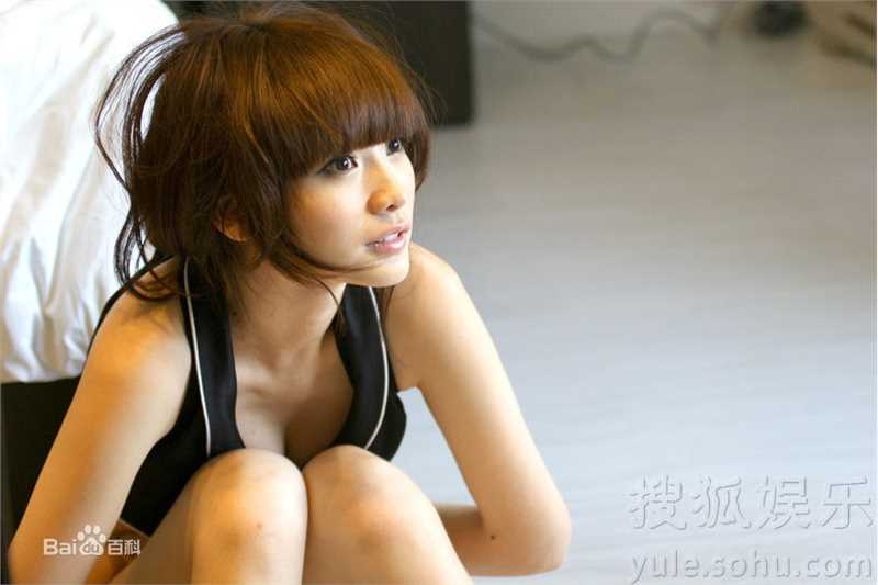 最优质柳岩(Ada)精彩图册