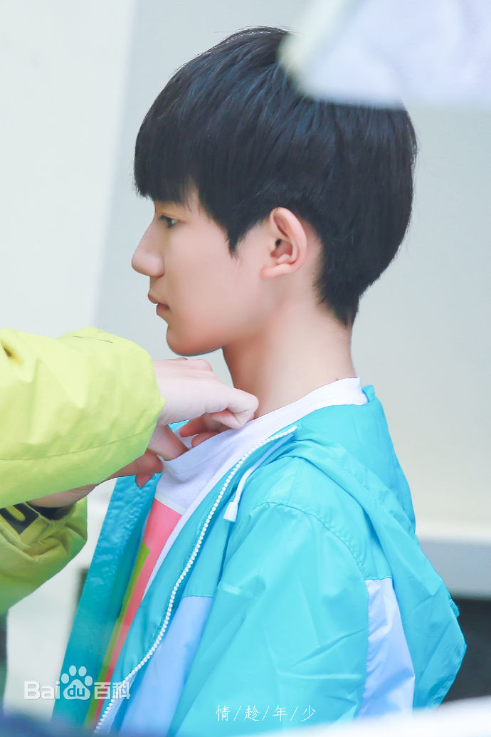 王源(Roy)超少年密码(饰演隋玉&002)壁纸壁纸