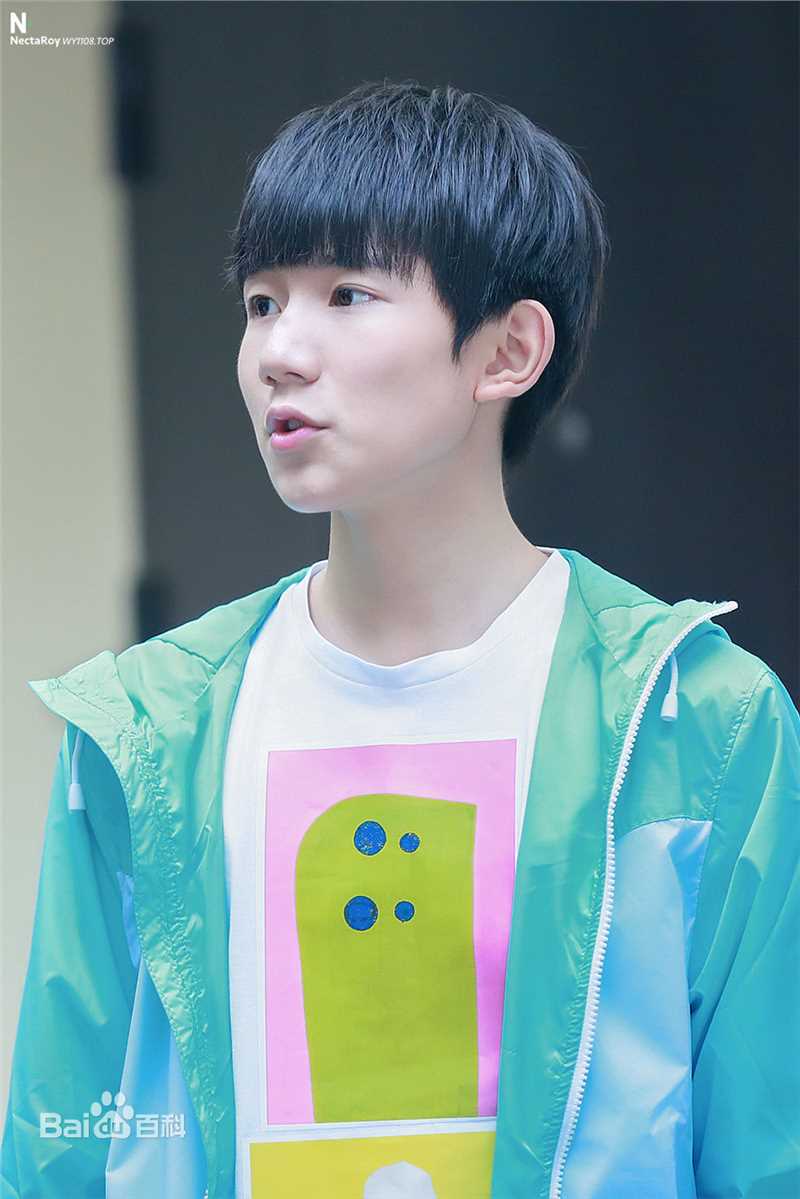 王源(Roy)超少年密码(饰演隋玉&002)壁纸壁纸