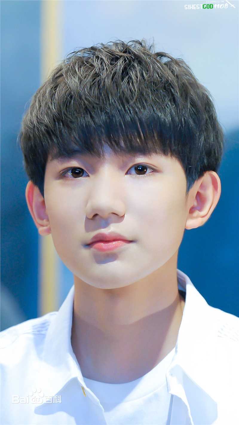 王源(Roy)160923爵迹路演采访壁纸壁纸