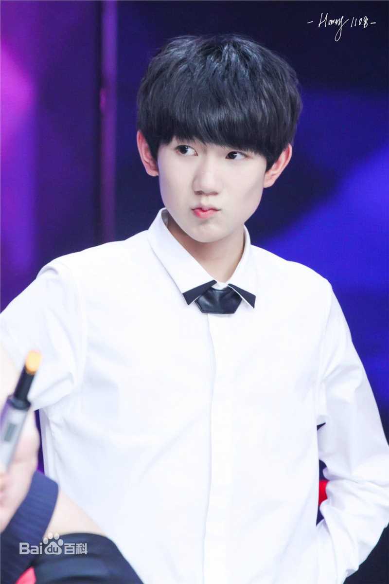 王源(Roy)150322快乐大本营生活照相册