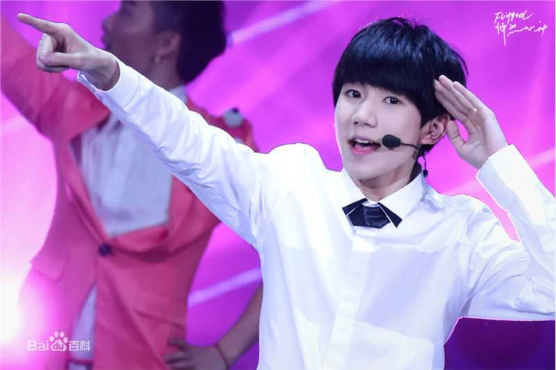 王源(Roy)150322快乐大本营生活照相册