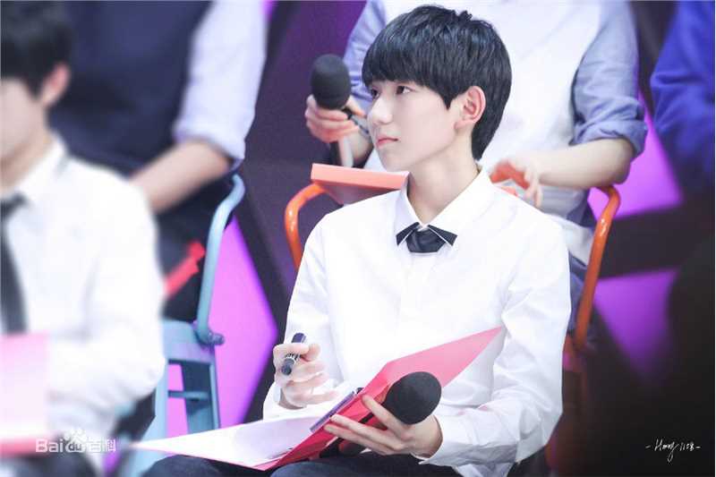 王源(Roy)150322快乐大本营生活照相册