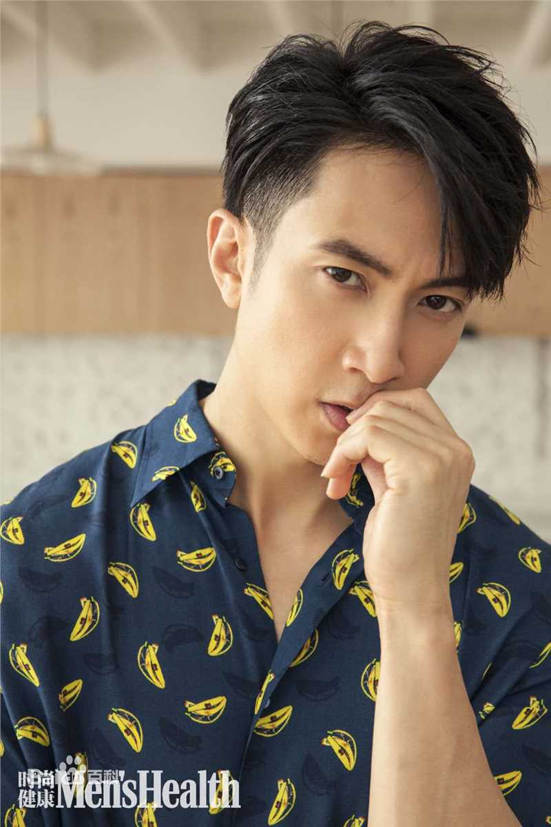 最新吴尊(Chun Wu)在《时尚健康》中的壁纸