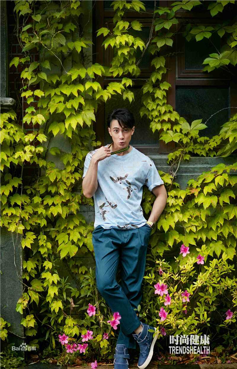 最新吴尊(Chun Wu)在《时尚健康》中的壁纸