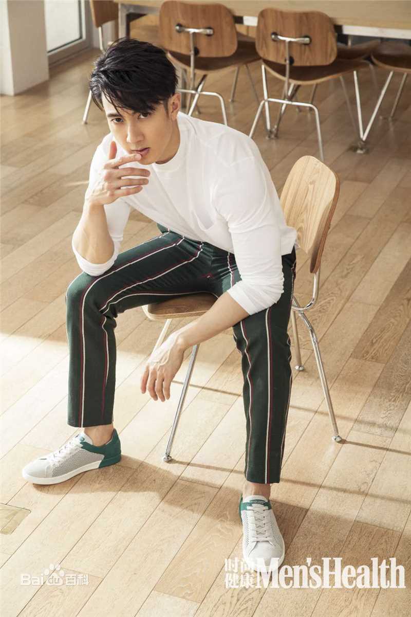 最新吴尊(Chun Wu)在《时尚健康》中的壁纸