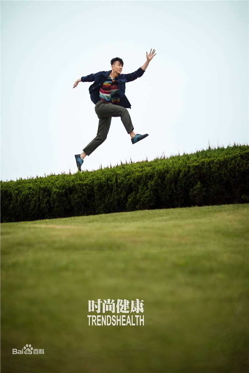 最新吴尊(Chun Wu)在《时尚健康》中的壁纸