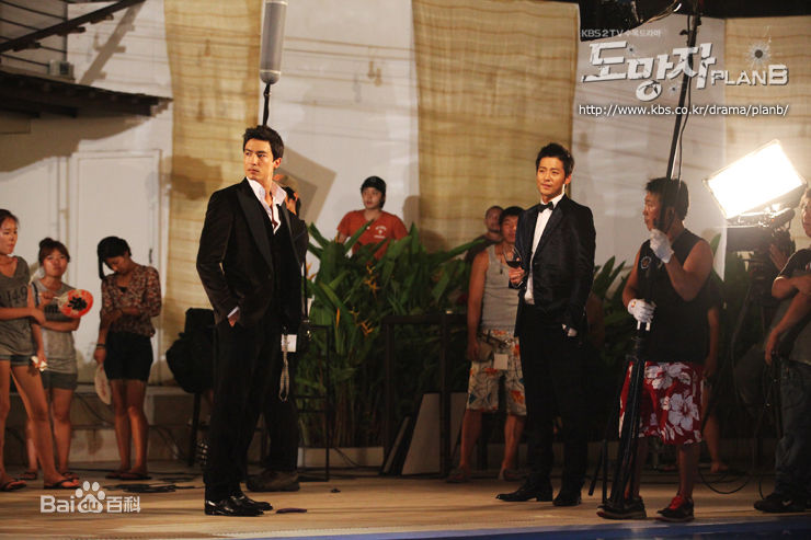 丹尼尔·亨利(Daniel Phillip Henney)出演韩剧前后照片