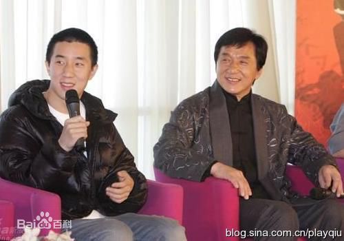 房祖名家庭照素颜照相册