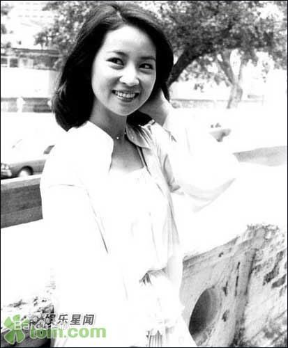 房祖名家庭照素颜照相册