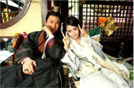 杨颖(Angelababy)艺人合影前后照片