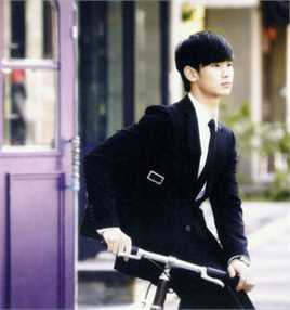 金秀贤(Kim Soo Hyun、キム スヒョン)经典形象生活照