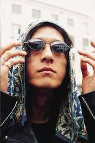 《贾宏声》封面图片