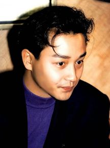 张国荣(原名张发宗)(Leslie Cheung(英)、レスリーチャン(日))影视歌巨星张国荣性感图片图集
