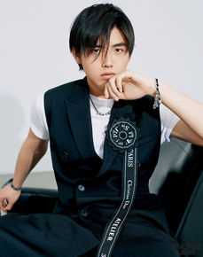 陈飞宇男人风尚LEON图片图集