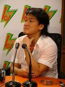 周华健(Emil Wakin Chau)作客上海电台动感101性感图片图集