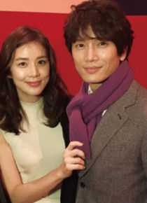 池晟(Ji Sung)与李宝英生活照图片图集