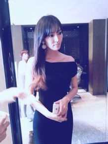 金素妍(,Kim So-yeon)红毯素颜照相册