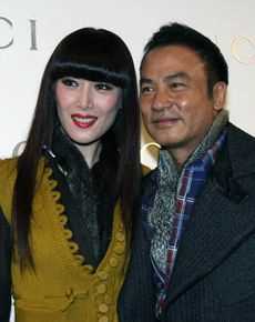 任达华(Simon Yam或Yam Tat-wah)与琦琦图册
