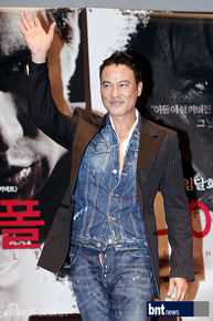 高清任达华(Simon Yam或Yam Tat-wah)精彩图册