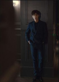 邢昭林企鹅影视年度发布会前后照片