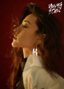 梁洁洋气生活照相册