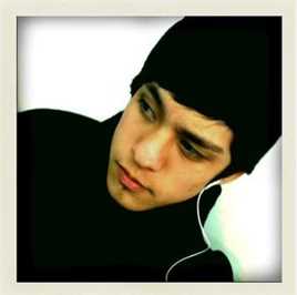 最新黄远性感图片