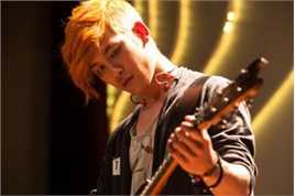 朴基雄(,Park Ki Woong,パク ギウン)在《伟大的隐藏者》饰李海浪/金敏秀中的