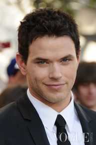 精选凯南·鲁兹(Kellan Lutz)精彩图册