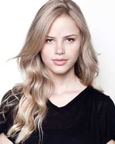 高清豪斯顿·塞奇(Halston Sage)图片