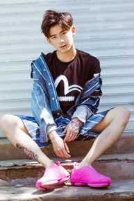 赵顺然最新杂志图集