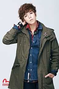 李玹雨((韩)Lee Hyun Woo(英)イヒョヌ(日))广告代言性感图片壁纸