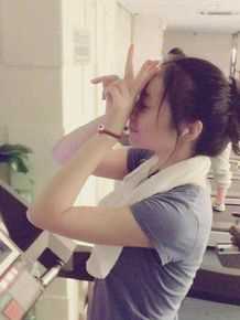 高叶(Chloe)生活工作照壁纸壁纸