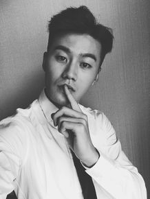 李柄辉生活照生活照相册