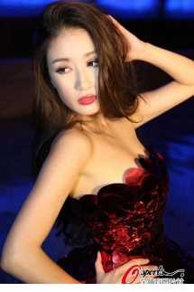 精选"脱衣门"奥运大使水立方拍奥运MV图册