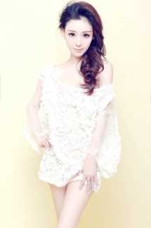 高清温珶性感私密,露胸露腿超诱人图册