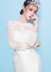 最新余陈秋子婚纱美艳十足壁纸