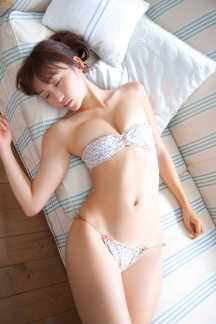 优质日本女友吉木比基尼相册