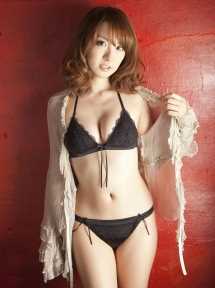 最全黑色比基尼美女山本梓套图相册