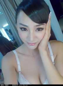 特别专辑山东美女金美辛深V沟图片