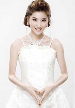 最新足球宝贝张意如性感高清壁纸图集