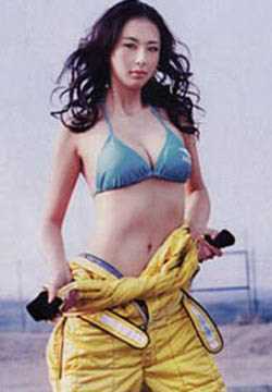 精选足球宝贝兽感身姿写照图册