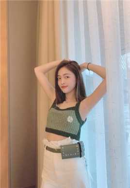 高清活力少女吴宣仪清纯养眼治愈秀丽图片图集