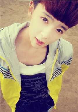 最全可爱非主流帅哥俏皮活力卖萌清纯无邪图片壁纸