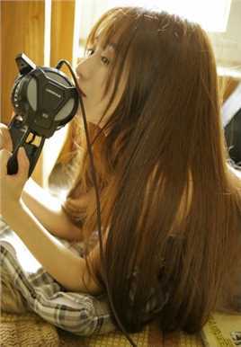 精选极品漂亮幼嫩宅女丰满天然长腿翘臀未成年萝莉清纯图册