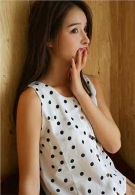 最全漂亮邻家长腿美女大姐姐身材模特私房清纯壁纸