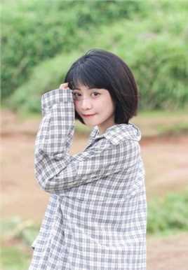 氧气美女户外小清新淑女装养眼清纯图片